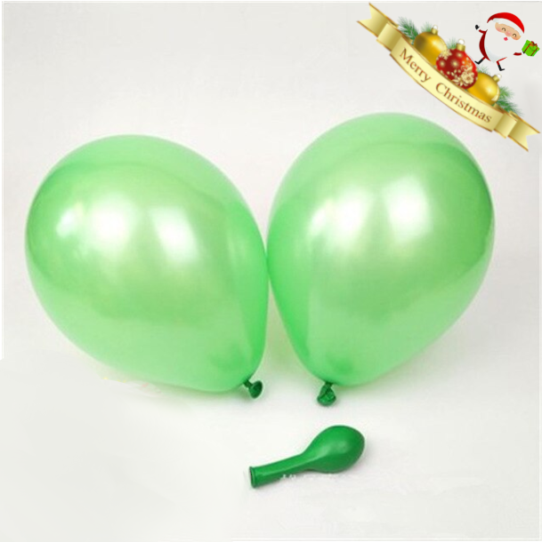 Pearl Green Christmas Balloons